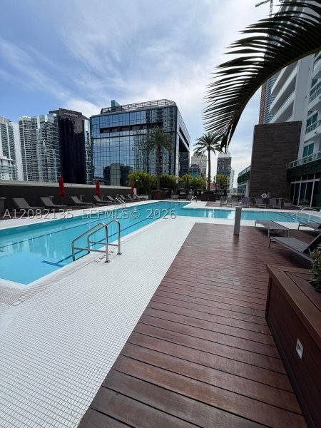 Apartment for rent at The Bond 913