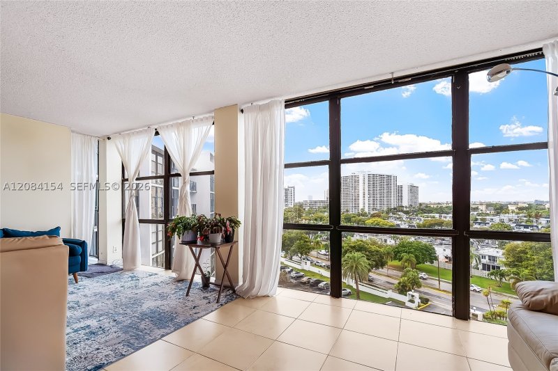 Condo for sale at Oceanview Park 901