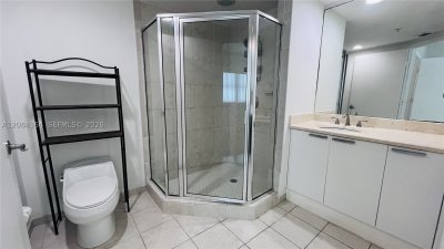 Aluguel de apartamento no One Fifty One at Biscayne 2302