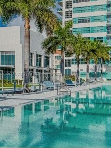 Aluguel de apartamento no Midtown Miami 4 H2702