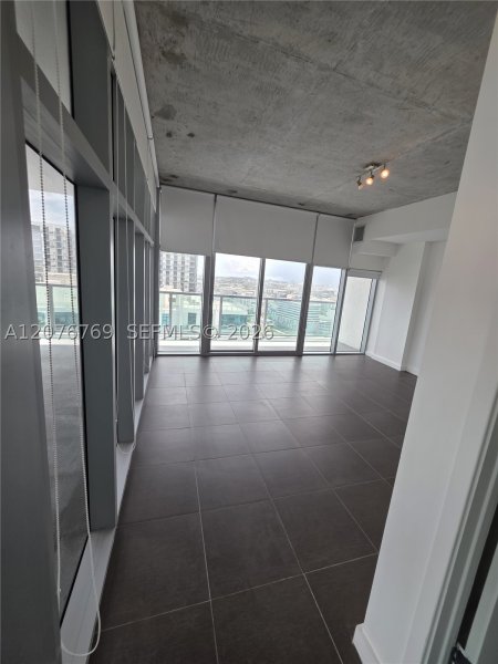 Aluguel de apartamento no Midtown Miami 4 H2702