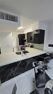 Aluguel de apartamento no Carlisle On The Ocean 406