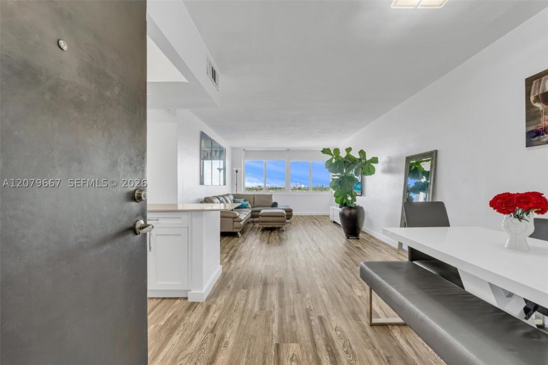 Condo for sale at Parkview Point 15I
