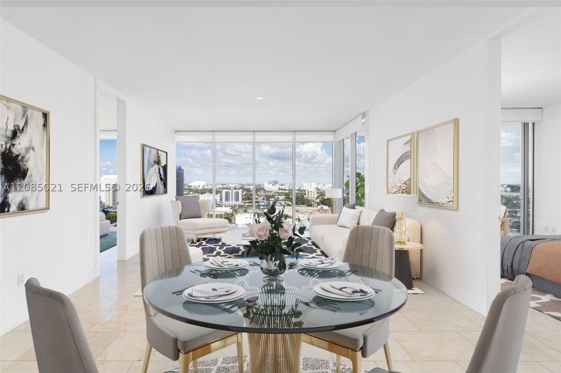 Condo for sale at Ten Museum Park 1806