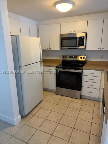 Apartment for rent at Vue at Brickell 1412