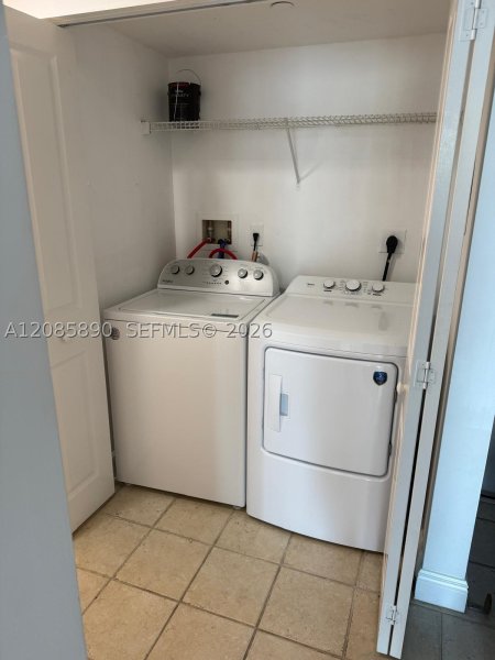 Apartment for rent at Vue at Brickell 1412