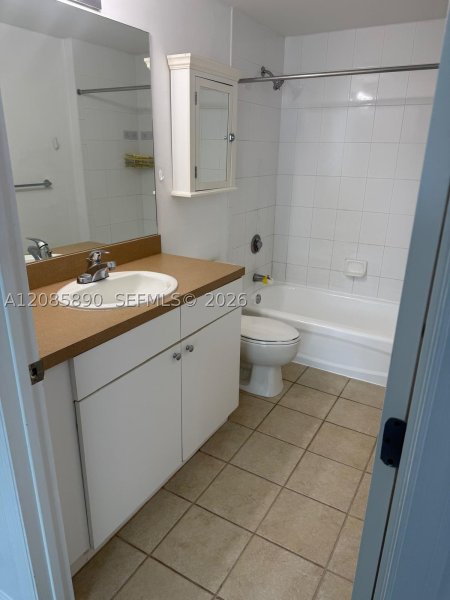 Apartment for rent at Vue at Brickell 1412