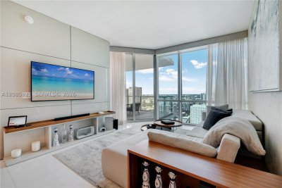 Paramount Miami WorldCenter Apt #3408