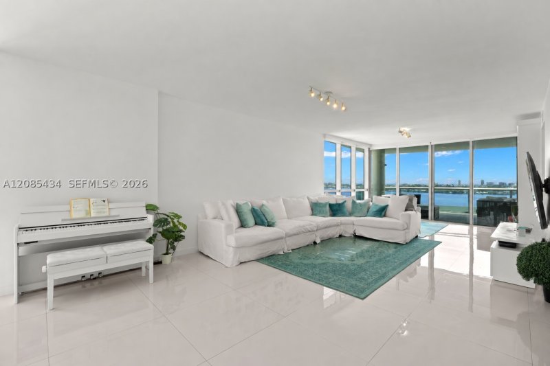 Condo for sale at Cielo On The Bay 1401