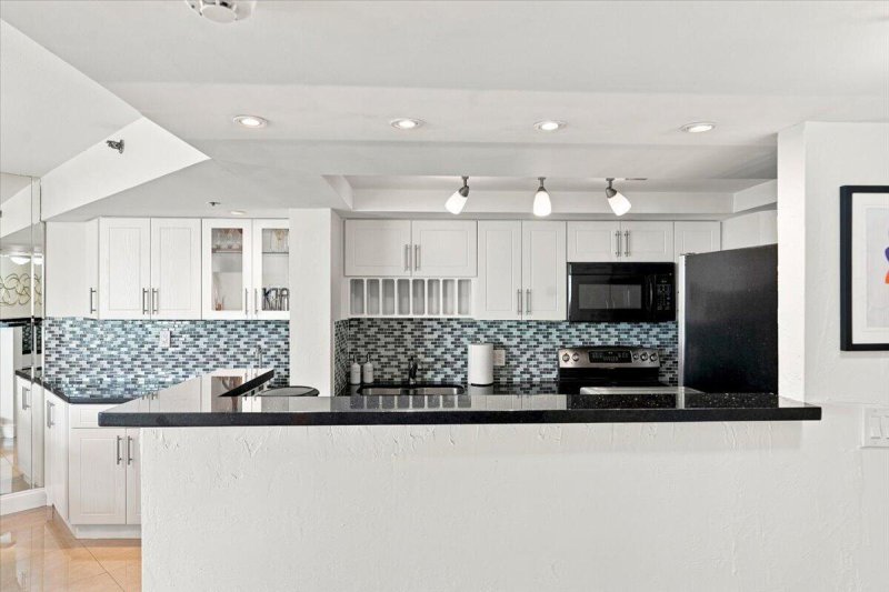 Property photo # 8