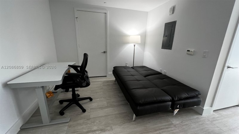 Apartment for rent at Hyde Midtown 1706A