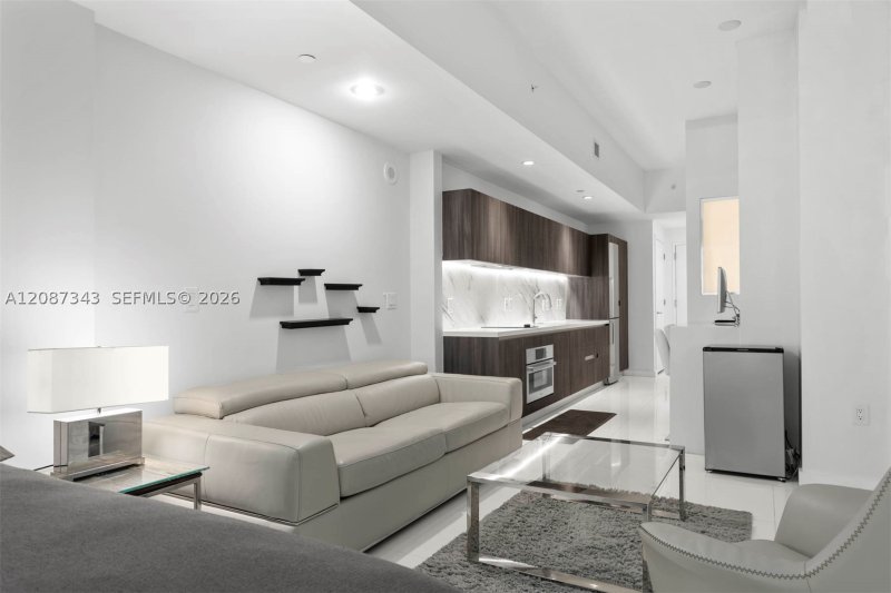 Property photo # 6