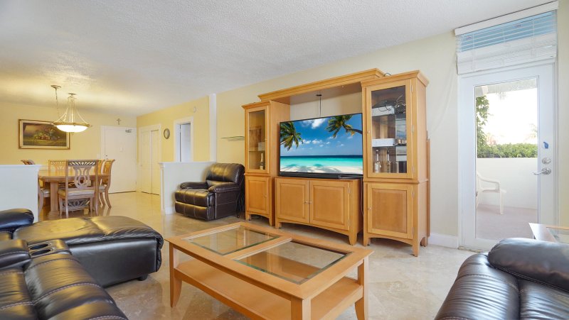 Property photo # 8