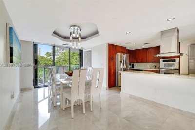 Comprar apartamento no 4000 Williams Island 402