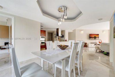 Comprar apartamento no 4000 Williams Island 402