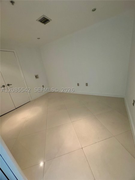 Apartment for rent at Quantum 2306
