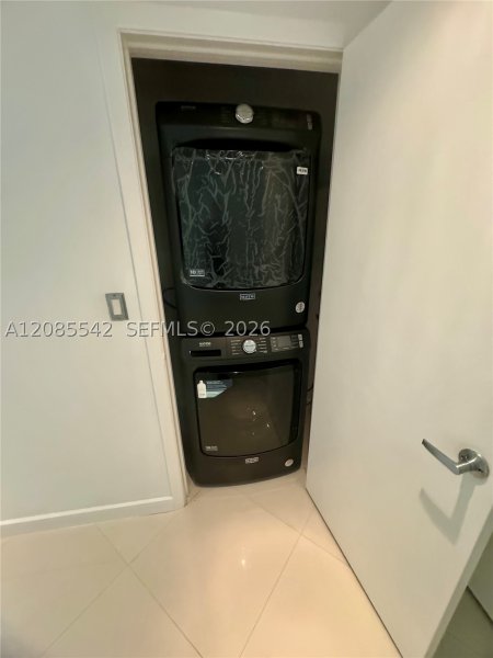 Apartment for rent at Quantum 2306