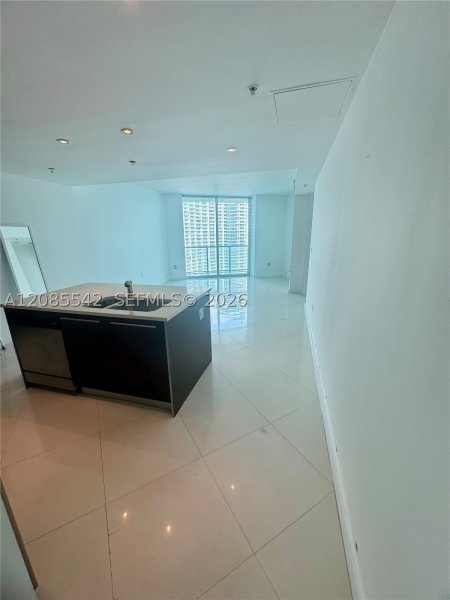 Apartment for rent at Quantum 2306