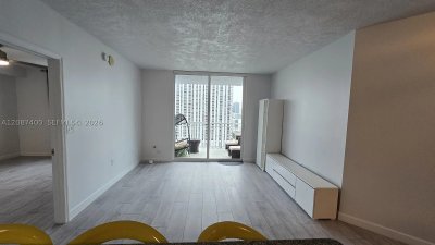 Comprar apartamento no 1800 Biscayne Plaza PH-10