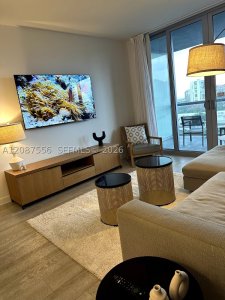 Comprar apartamento no Beachwalk R1108