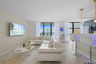 Biscayne Cove Apt #2205