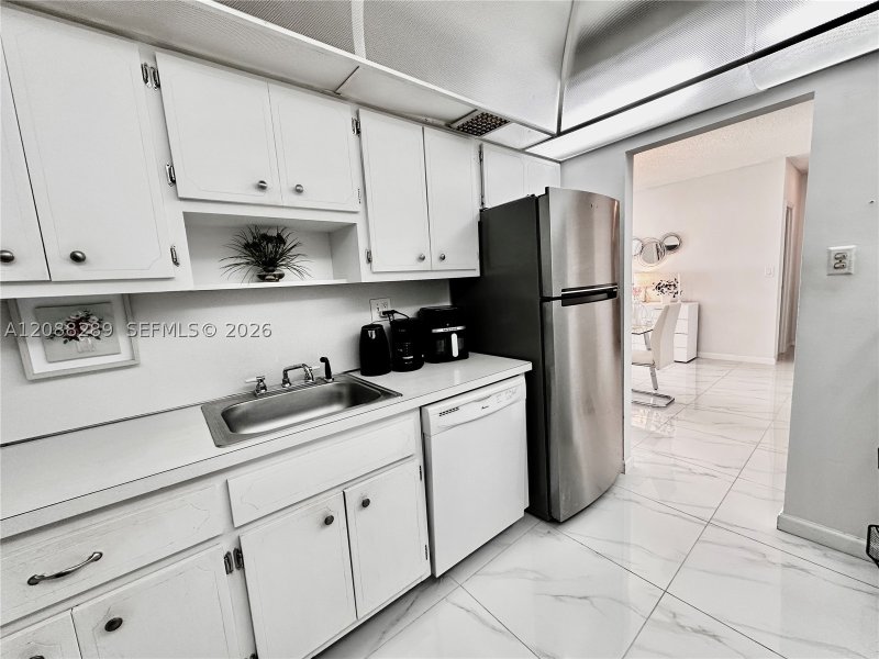 Property photo # 8