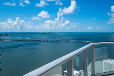 Comprar apartamento no Brickell House Condo 704