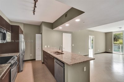 The Plaza Tower II Apt #1106