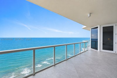 Comprar apartamento no Renaissance on the Ocean 1601
