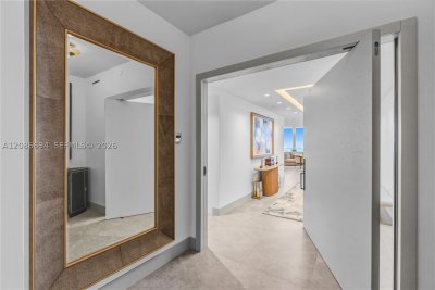 Comprar apartamento no Renaissance on the Ocean 1601