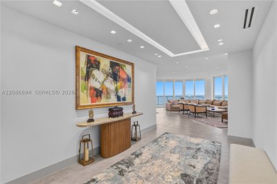 Comprar apartamento no Renaissance on the Ocean 1601