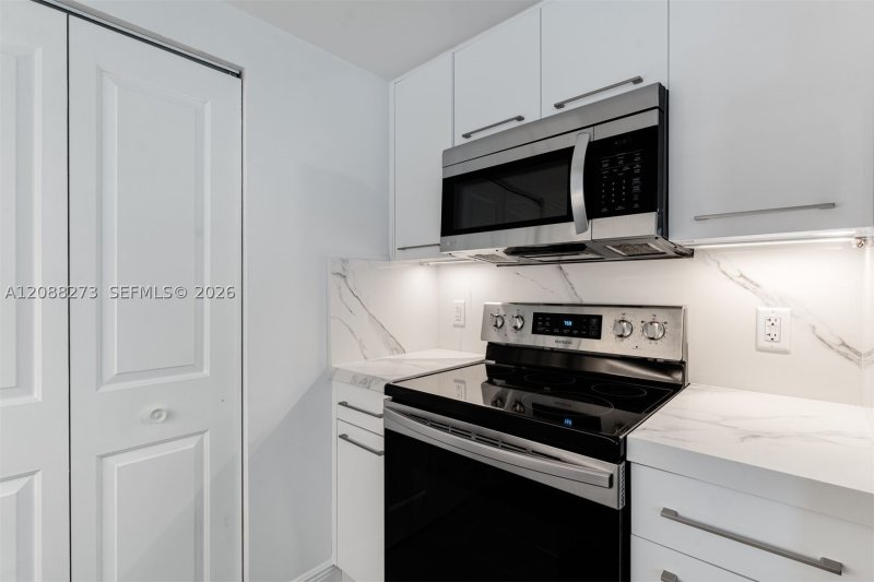 Condo for sale at Cite On The Bay 619