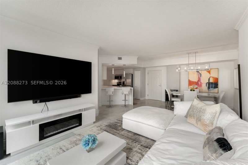Condo for sale at Cite On The Bay 619