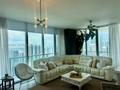 Axis on Brickell North Tower Apt #3225 SHORT T