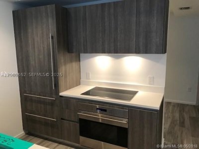 Aluguel de apartamento no SLS Lux Brickell 1506