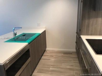Aluguel de apartamento no SLS Lux Brickell 1506