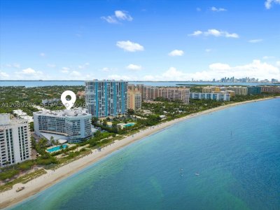 Comprar apartamento no Mar Azul 7FN
