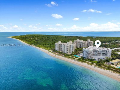 Comprar apartamento no Mar Azul 7FN