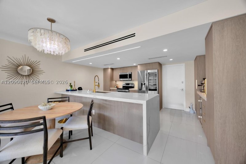 Condo for sale at Commodore Club West 413
