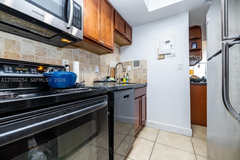 Property photo # 7