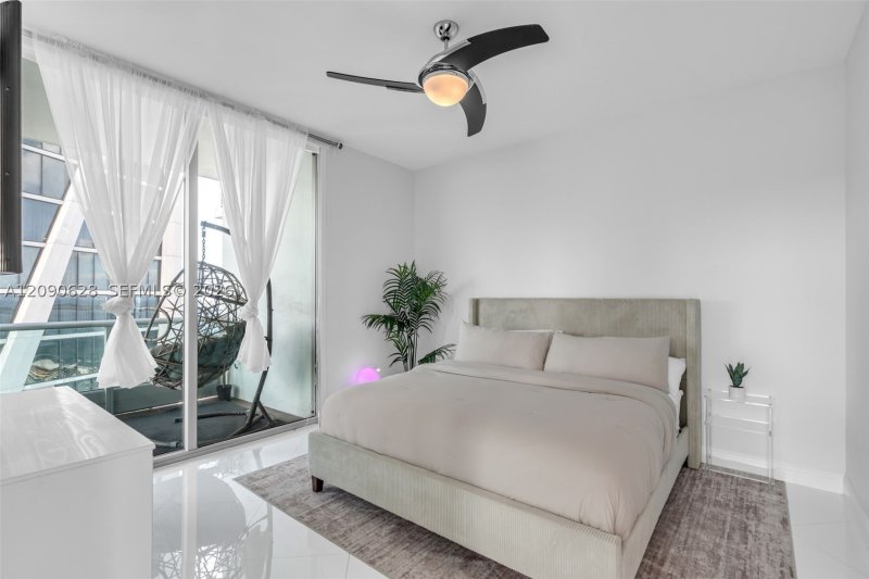 Condo for sale at 900 Biscayne 4412