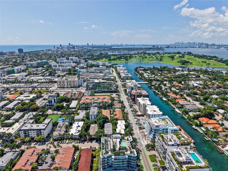 Comprar apartamento en Alana Bay Harbor Island 503