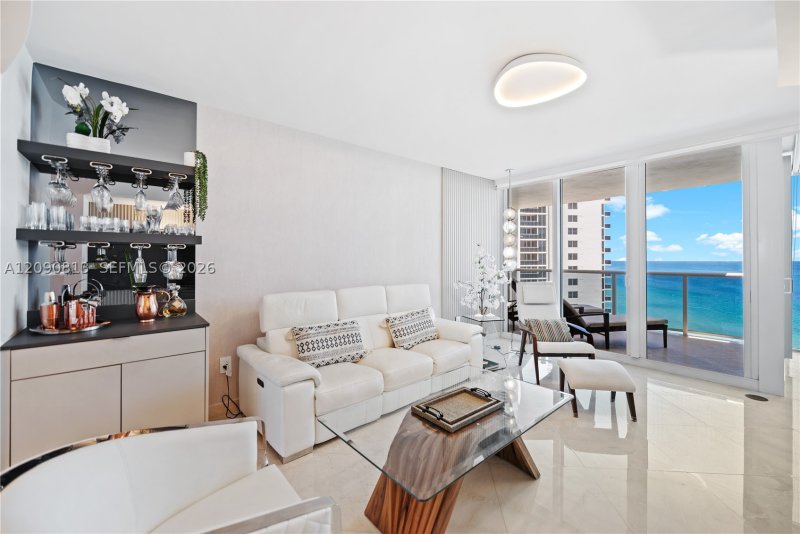 Comprar apartamento en Ocean Two 2207