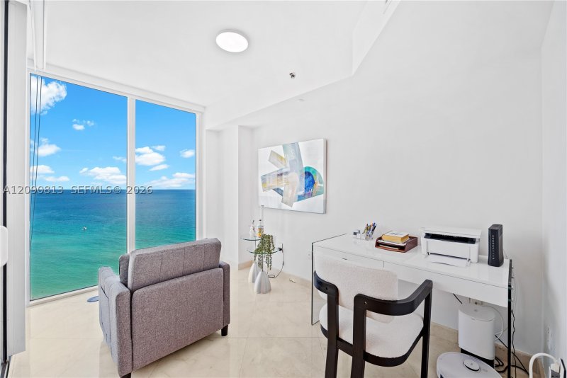 Comprar apartamento en Ocean Two 2207