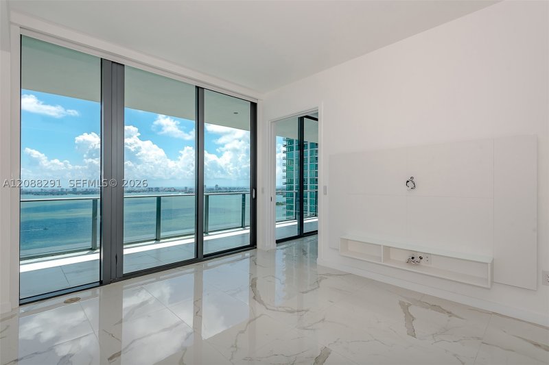 Condo for sale at Gran Paraiso 3201