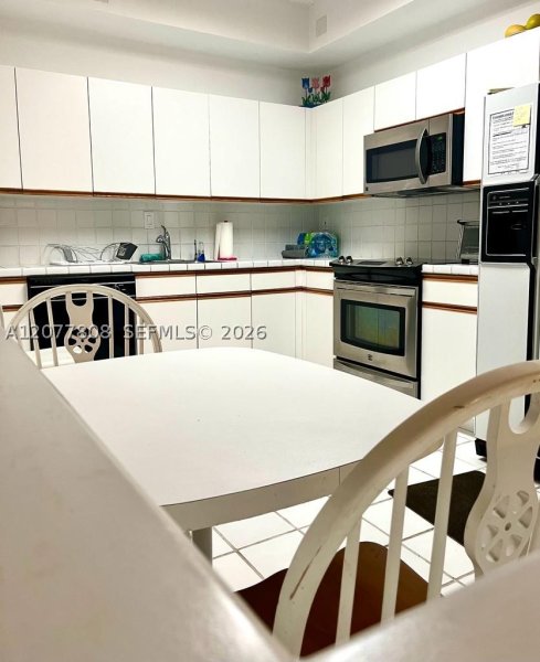 Property photo # 6
