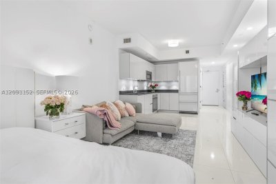 1010 Brickell Apt #1710