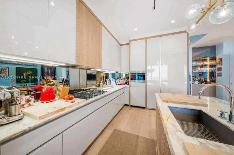 Condo for sale at One Park Grove 15C