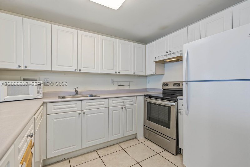 Comprar apartamento en Roney Palace 1420