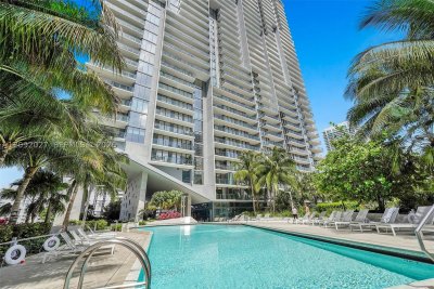 Comprar apartamento no Brickell City Centre Rise 910